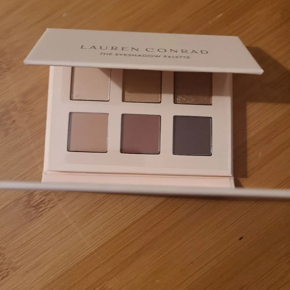 Lauren conrad Sunrise pallette NWOT